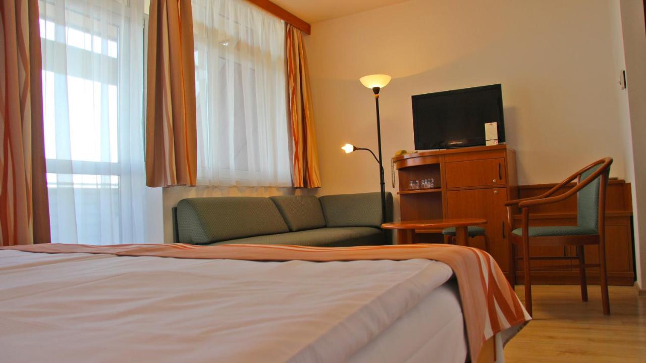 Hotel Panorama Balatongyörök Dış mekan fotoğraf